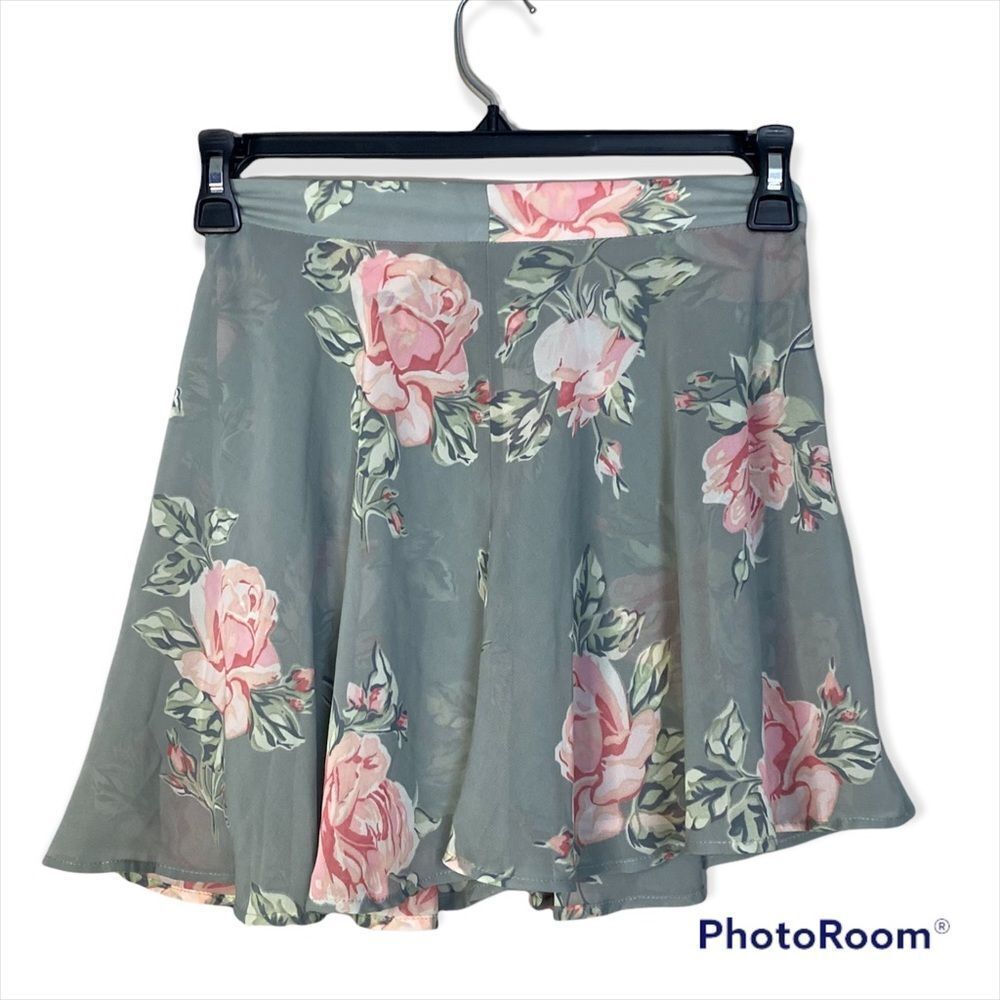 Show Me Your MuMu Green Floral Lace Side Zipper A-Line Skirt